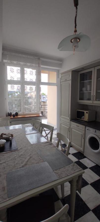 Apartment Swietego Tomasza Krasków Eksteriør bilde